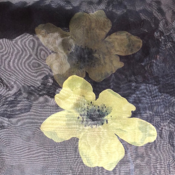 VTG Tyed Thru Tyme Oblong Diamond Shape Scarf 100% silk - Picture 6 of 7